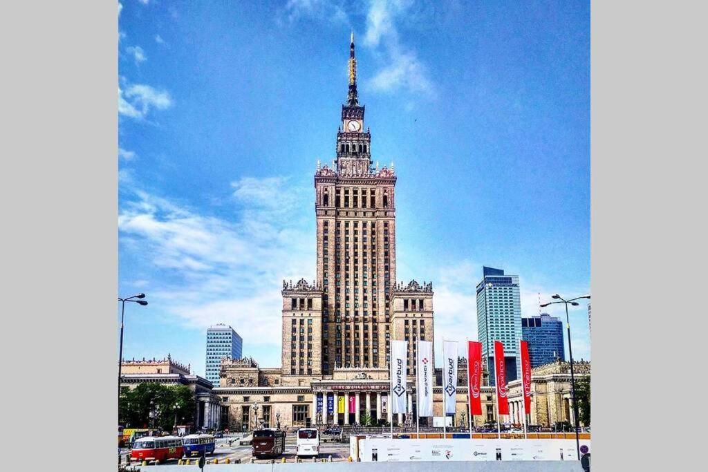 W Samym Centrum Na Grzybowskiej Varšava Exteriér fotografie