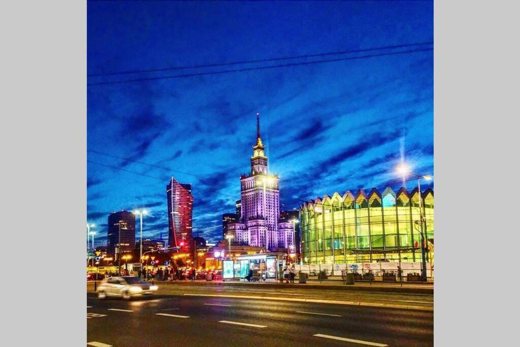 W Samym Centrum Na Grzybowskiej Varšava Exteriér fotografie