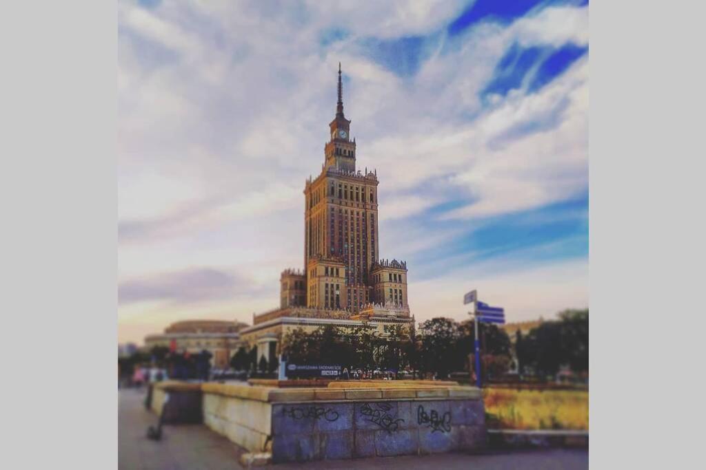 W Samym Centrum Na Grzybowskiej Varšava Exteriér fotografie